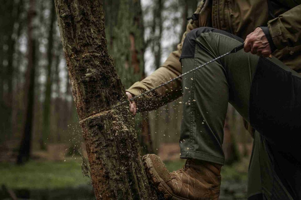 Badger Outdoor survival equipment – create a set for emergency situations